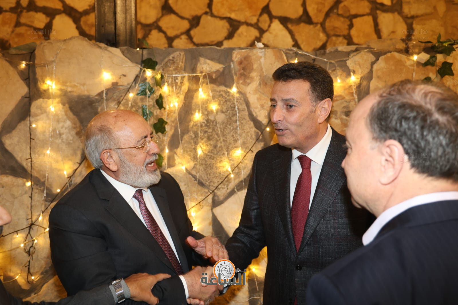 Madar Al-Saa Images 0.7261230586187217