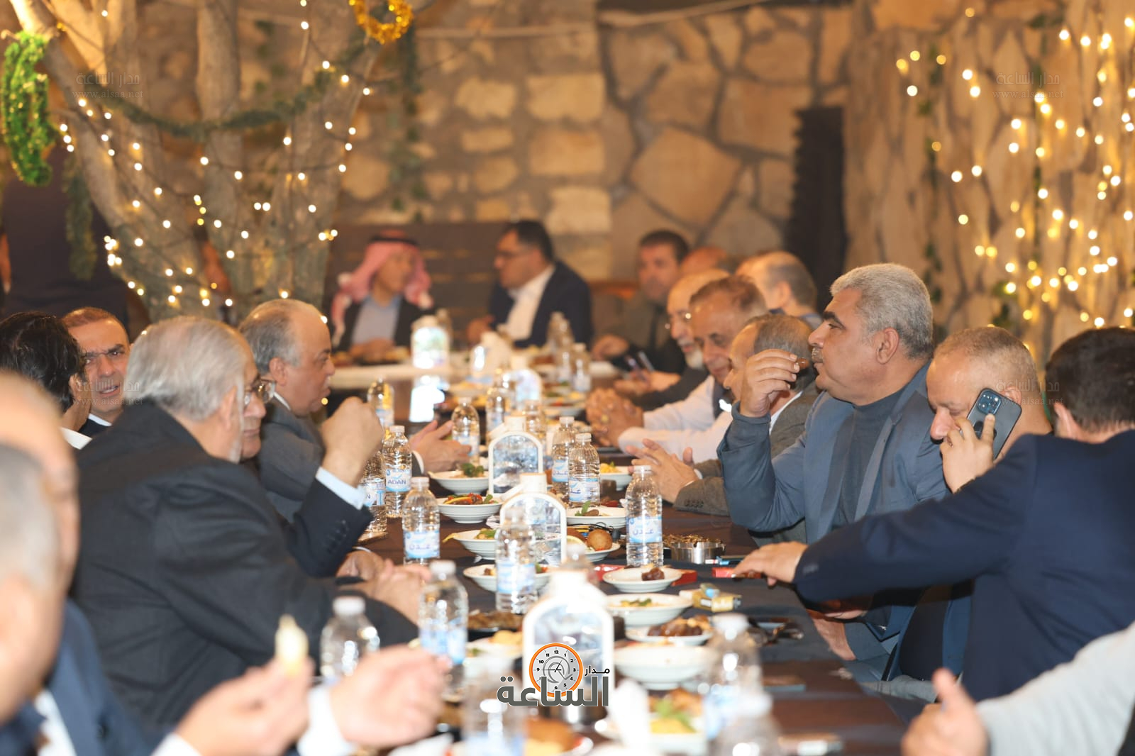 Madar Al-Saa Images 0.5010842189510623