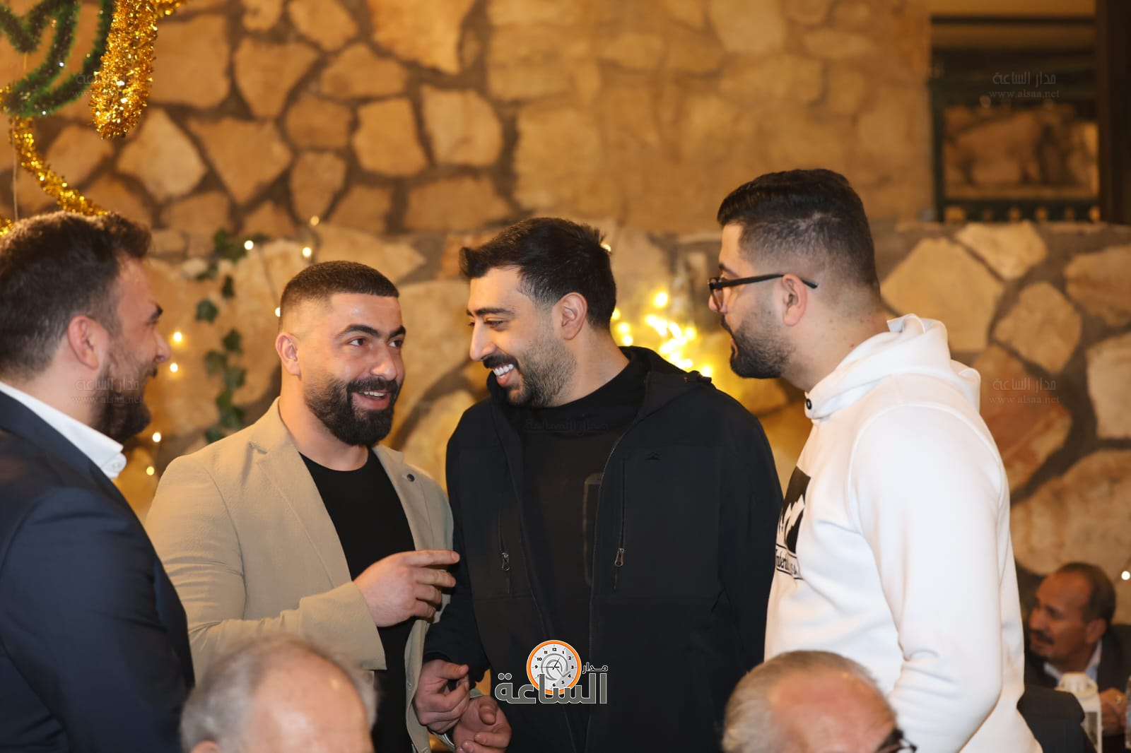 Madar Al-Saa Images 0.9786250092672908