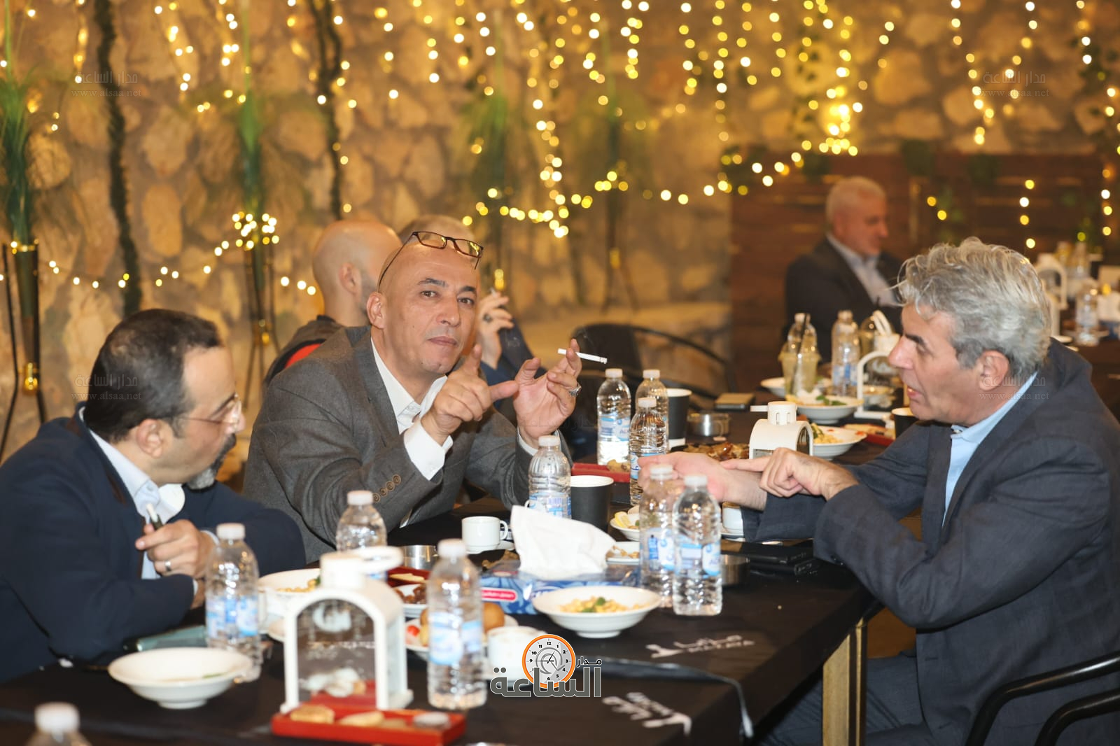 Madar Al-Saa Images 0.39570914107928856