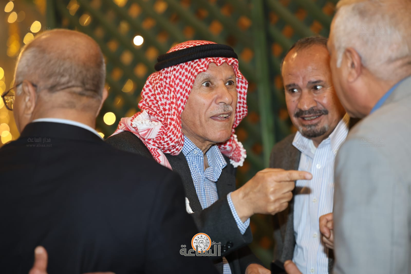 Madar Al-Saa Images 0.567762428920179