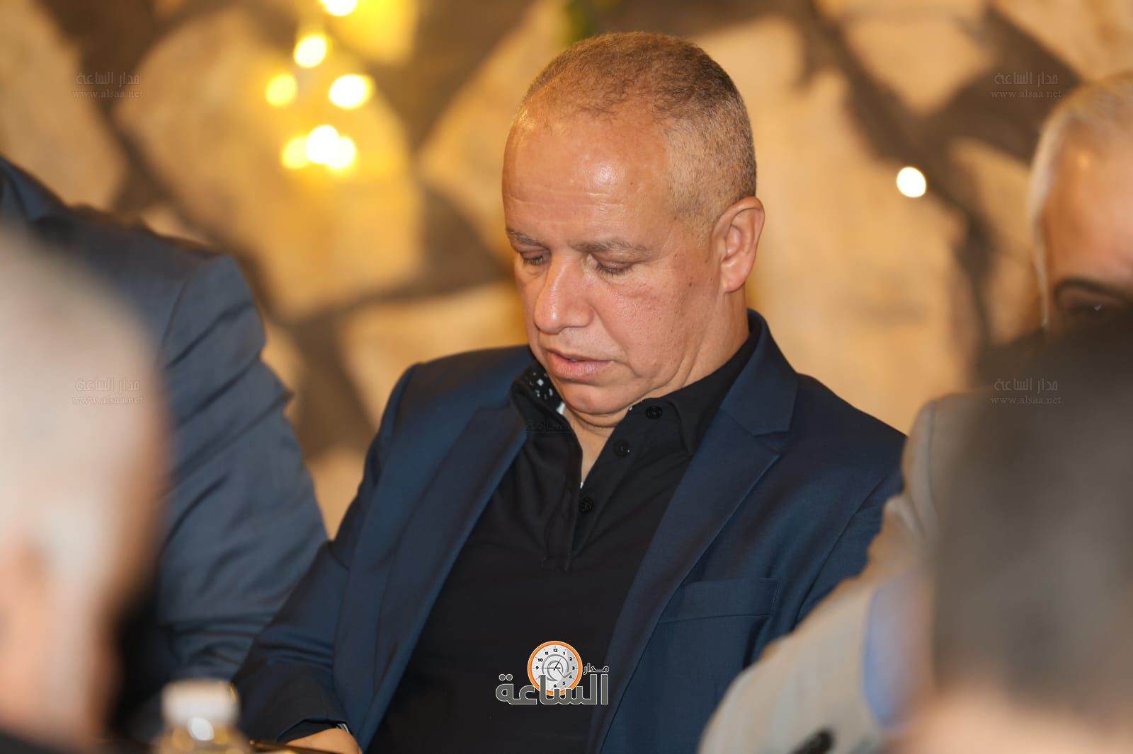 Madar Al-Saa Images 0.9601851540689204