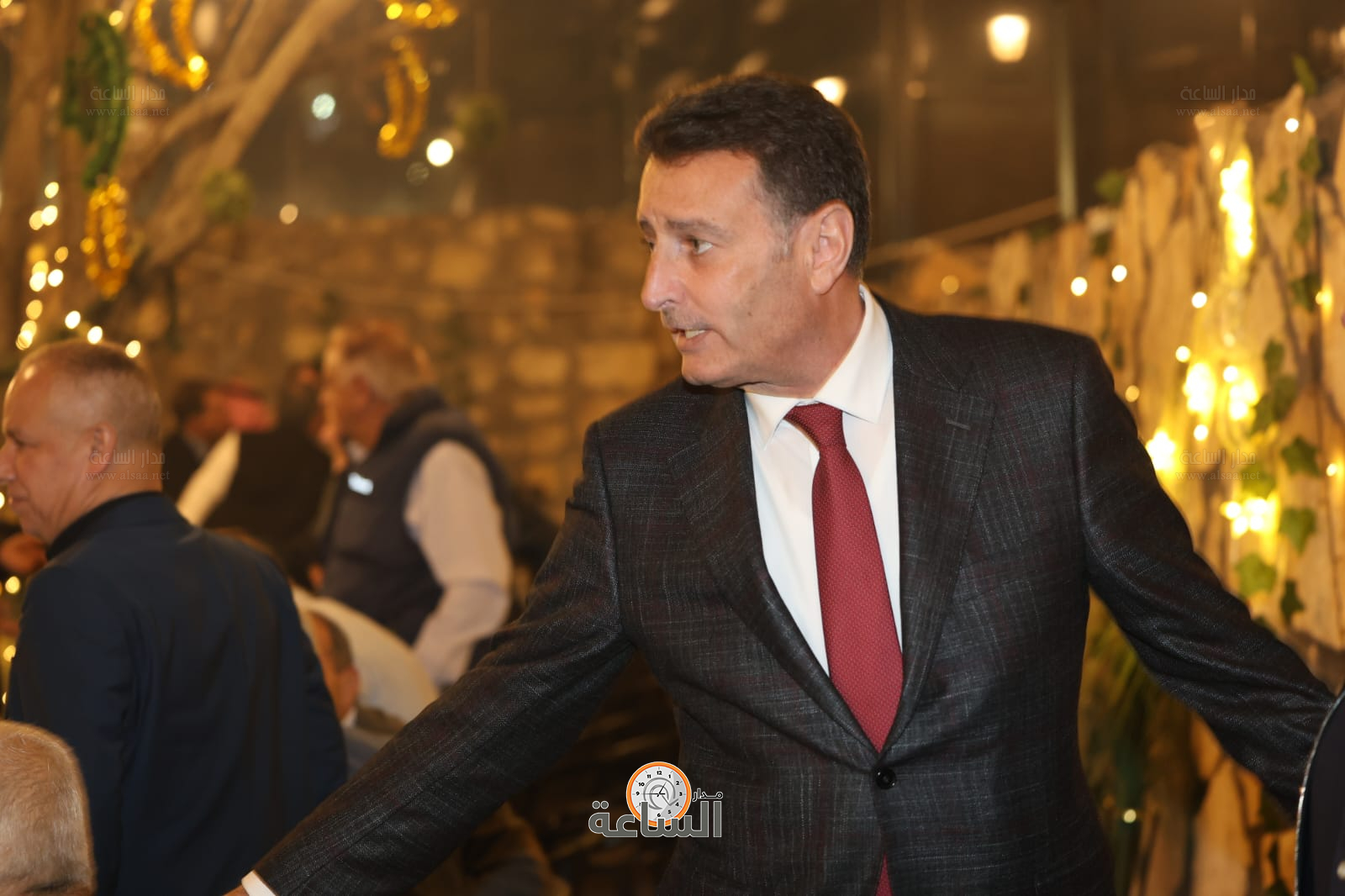 Madar Al-Saa Images 0.04233072594732312