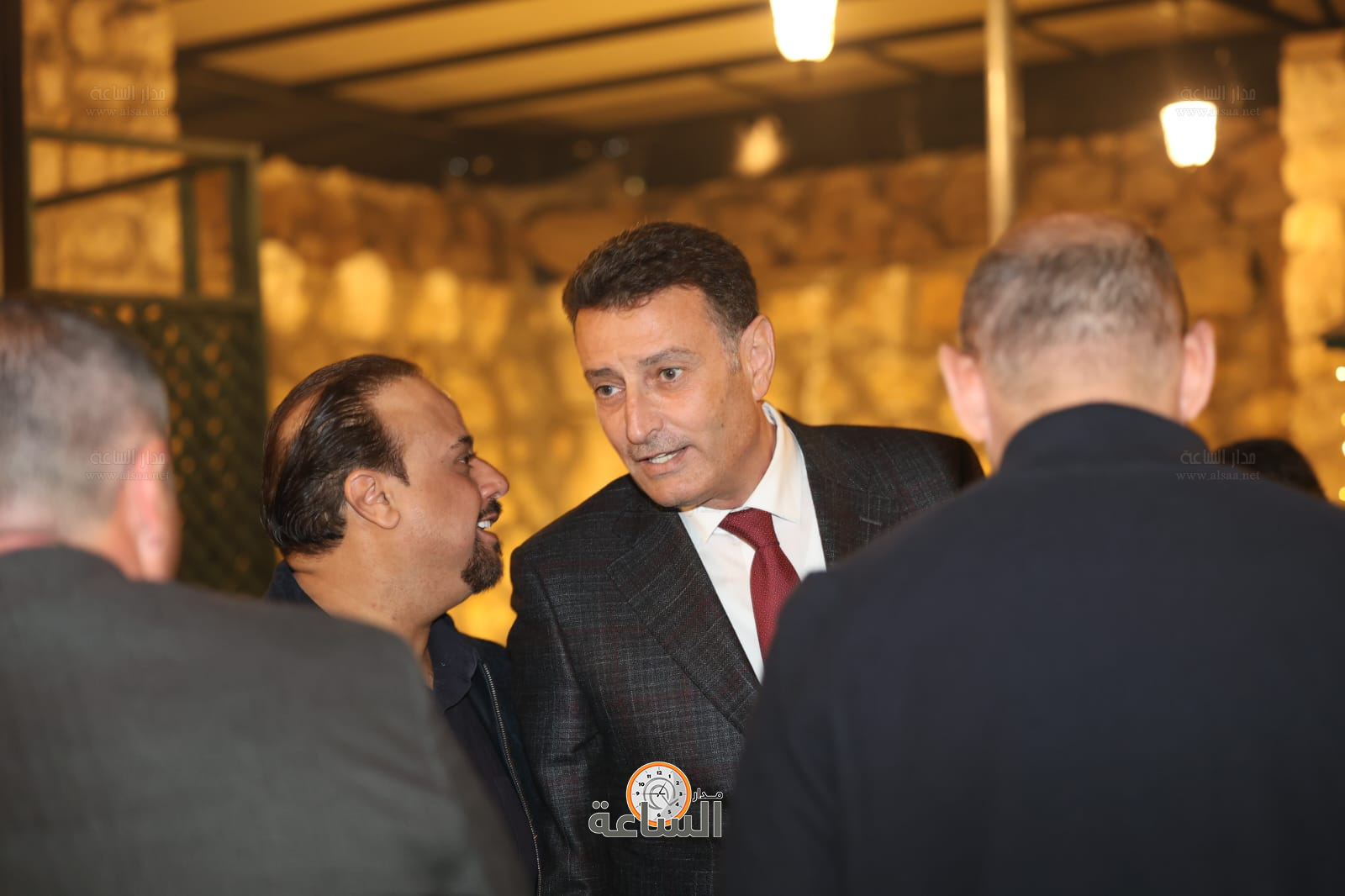 Madar Al-Saa Images 0.49904979487566736