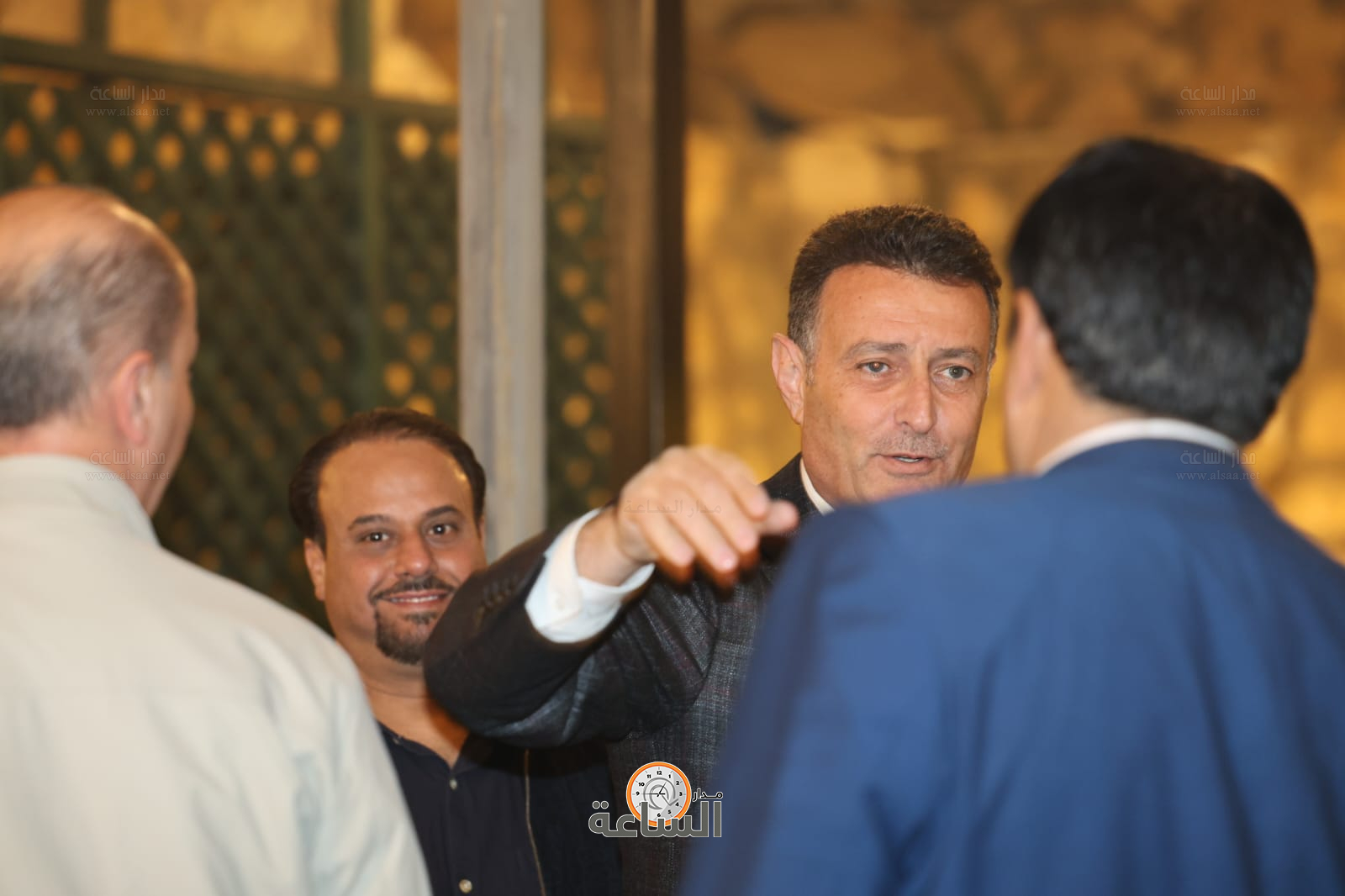 Madar Al-Saa Images 0.7963567909210962