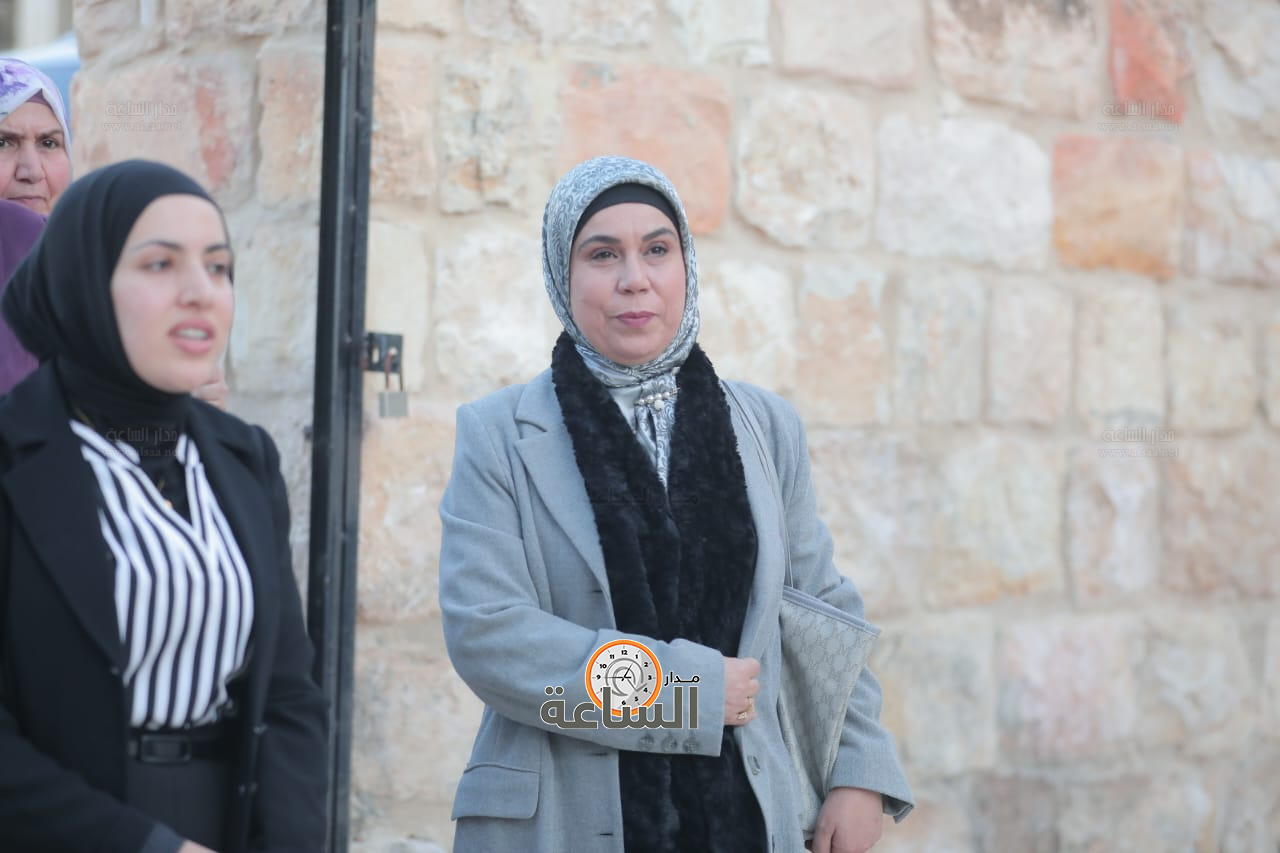 Madar Al-Saa Images 0.3719406636886733