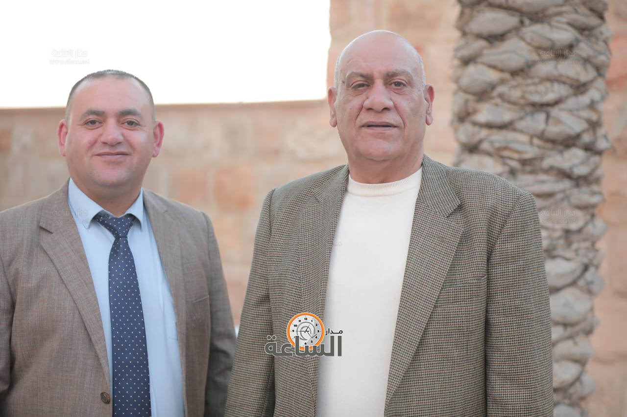 Madar Al-Saa Images 0.4353398066914138