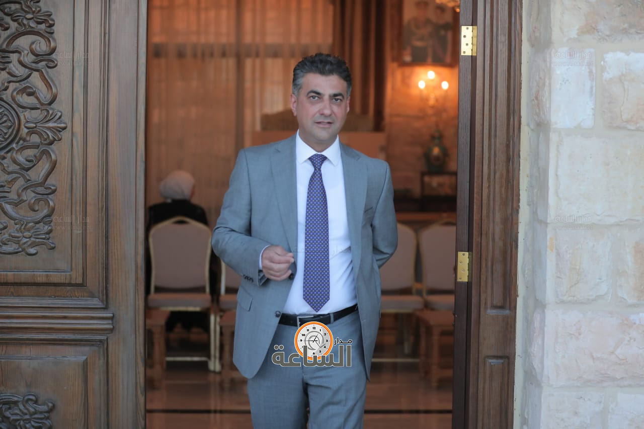 Madar Al-Saa Images 0.8954719568996836