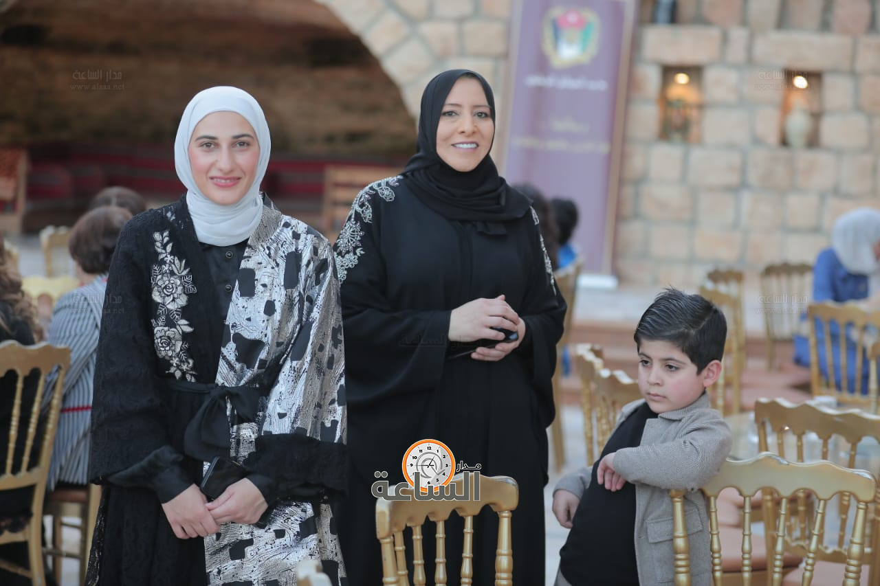 Madar Al-Saa Images 0.5850380107685851