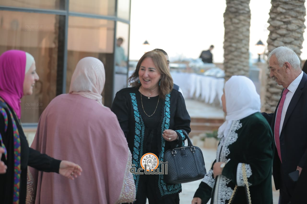 Madar Al-Saa Images 0.5675787978672069