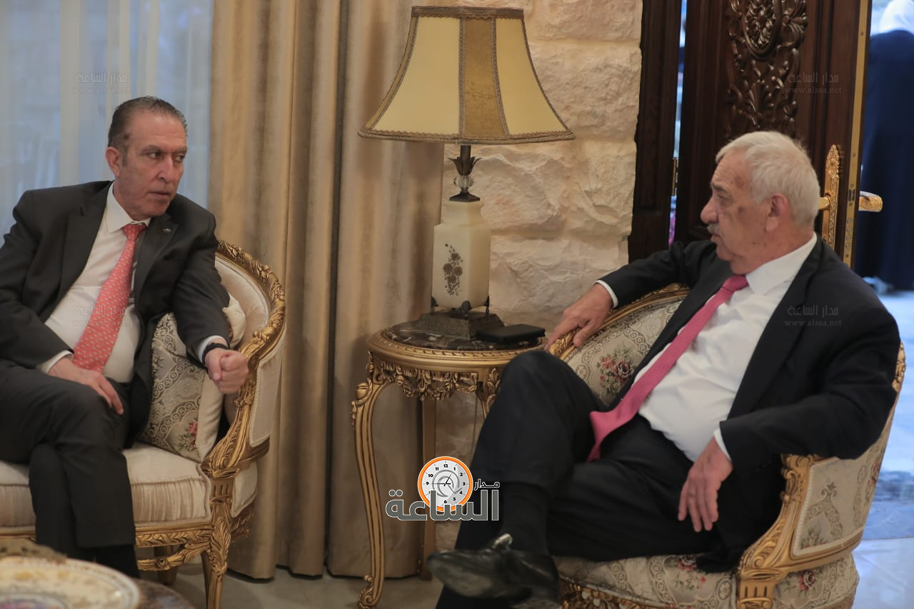 Madar Al-Saa Images 0.18142133825310158