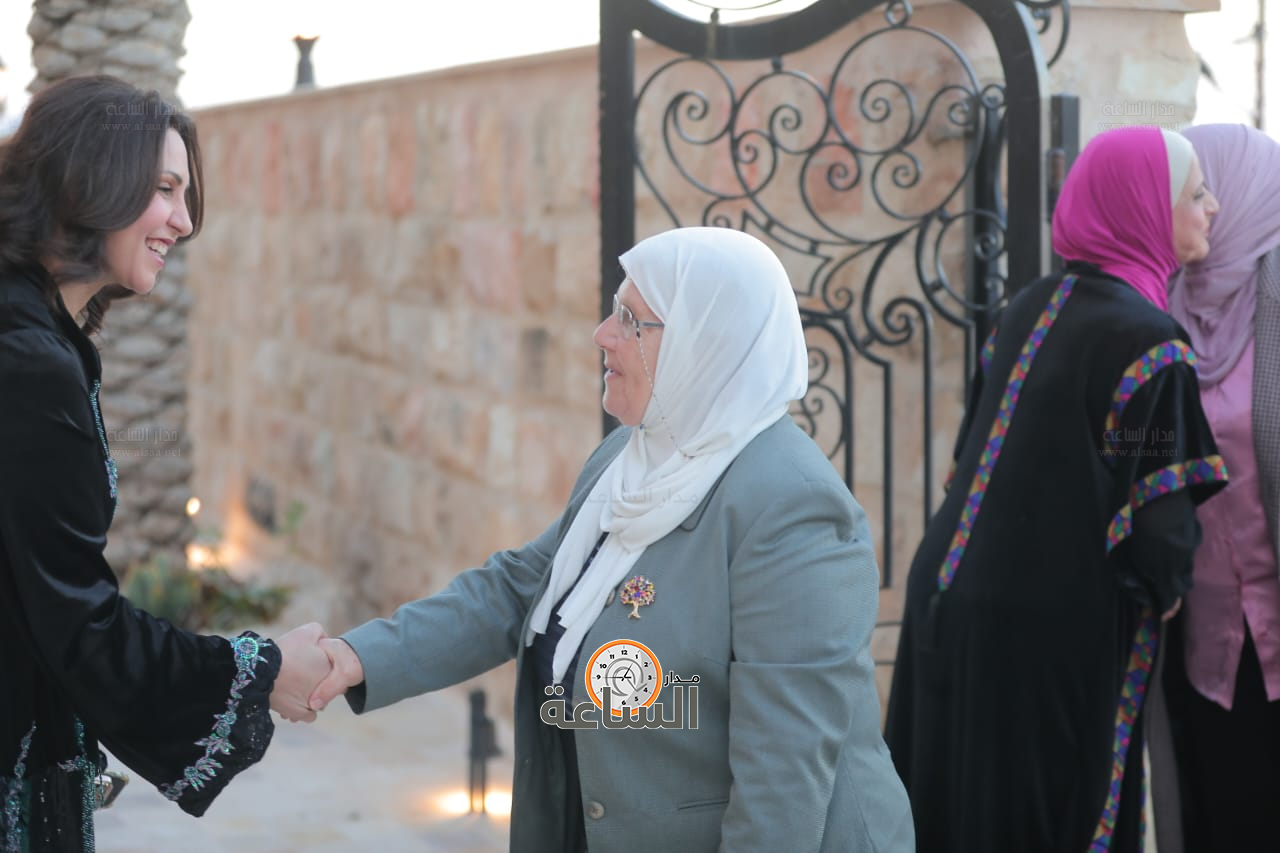 Madar Al-Saa Images 0.6614590449681805