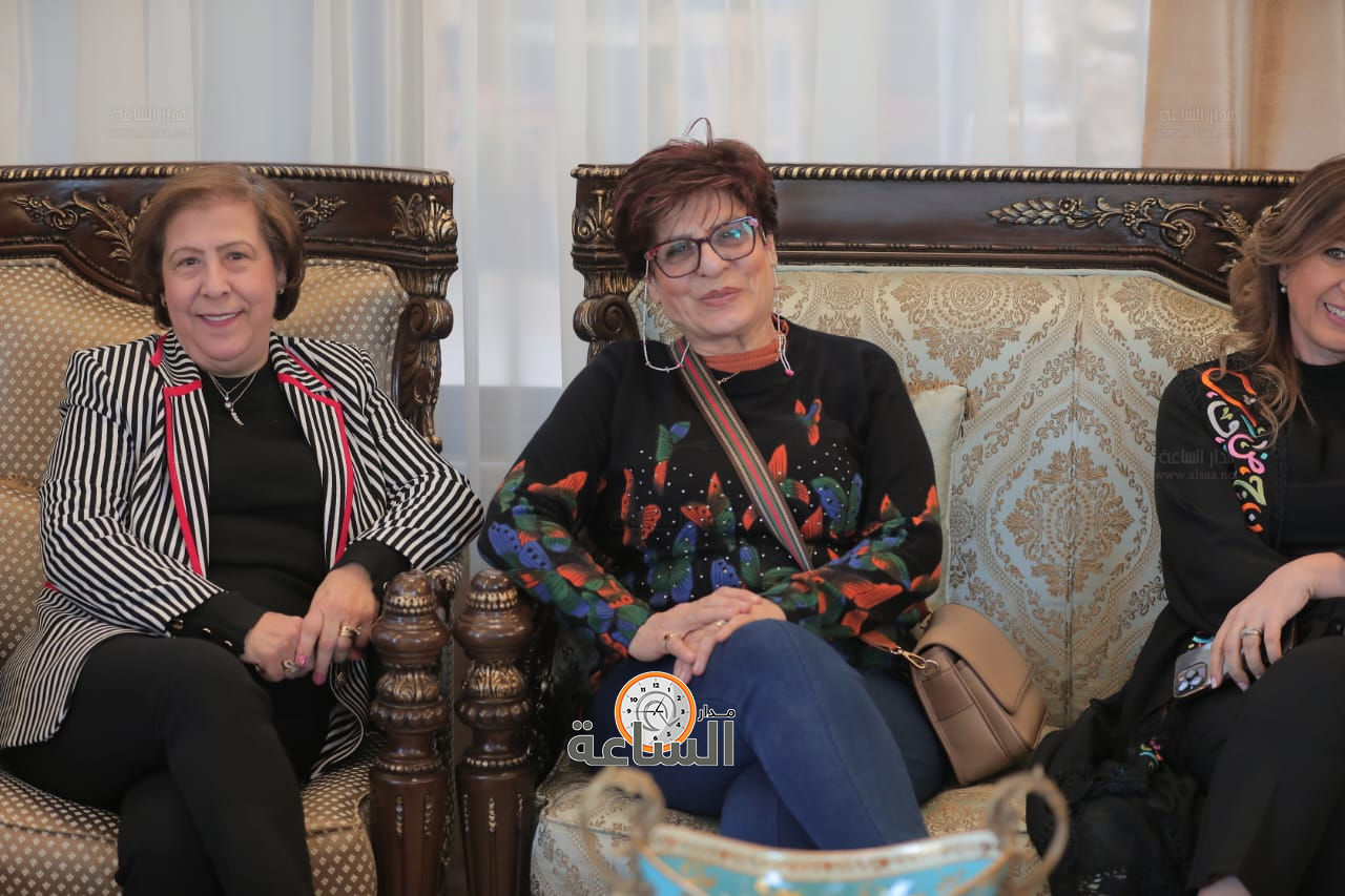 Madar Al-Saa Images 0.7621815440402759