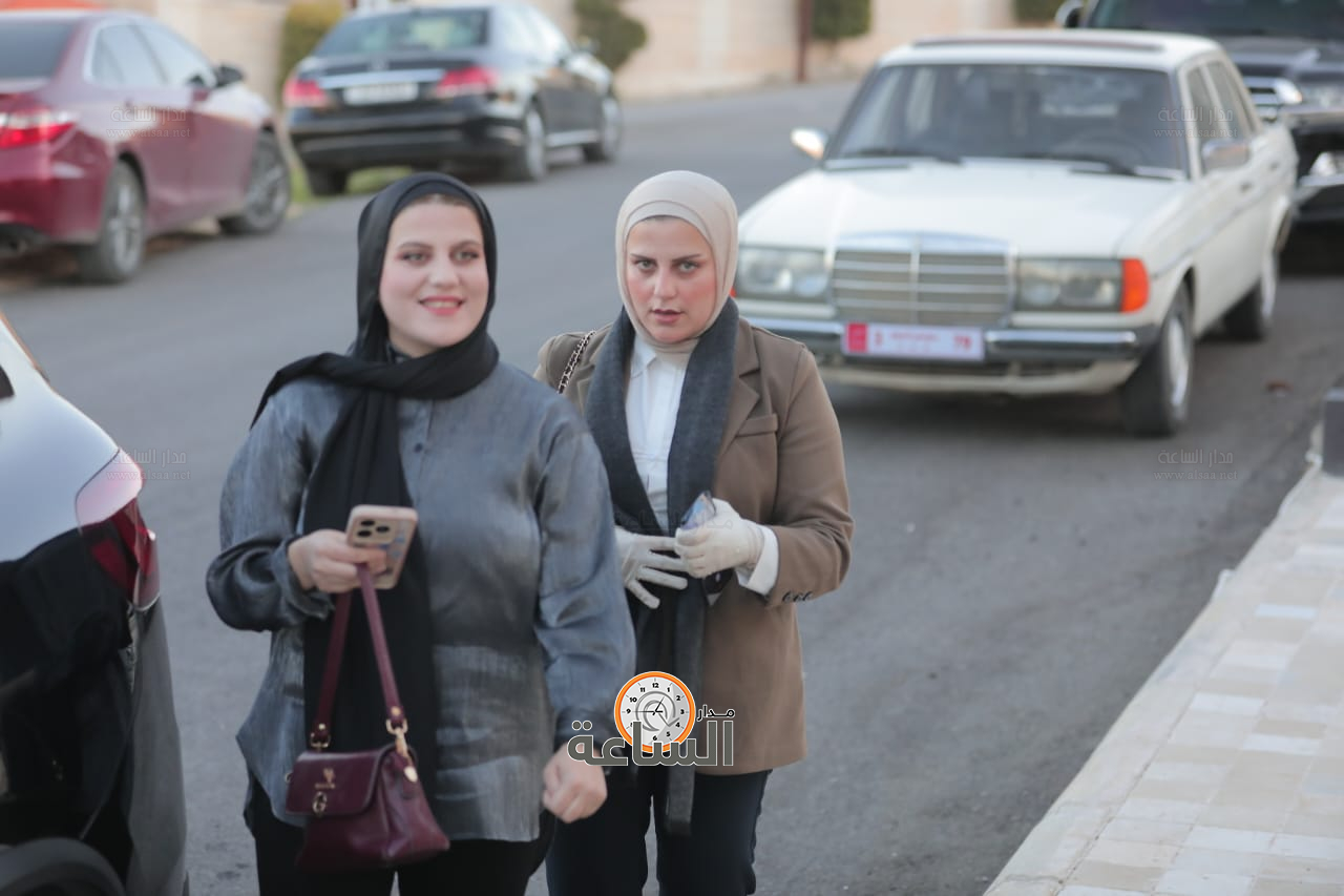 Madar Al-Saa Images 0.7511097037344221