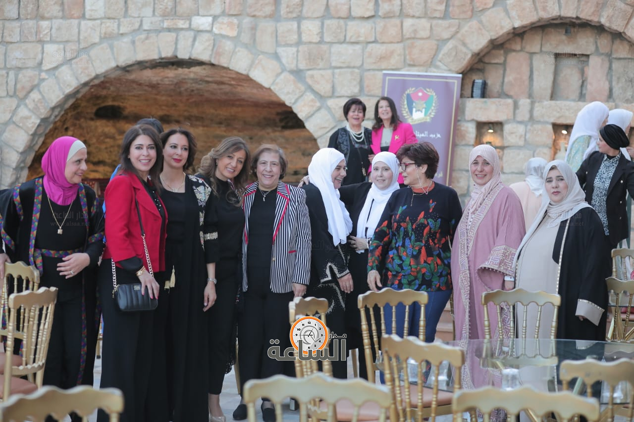 Madar Al-Saa Images 0.8727626095180274