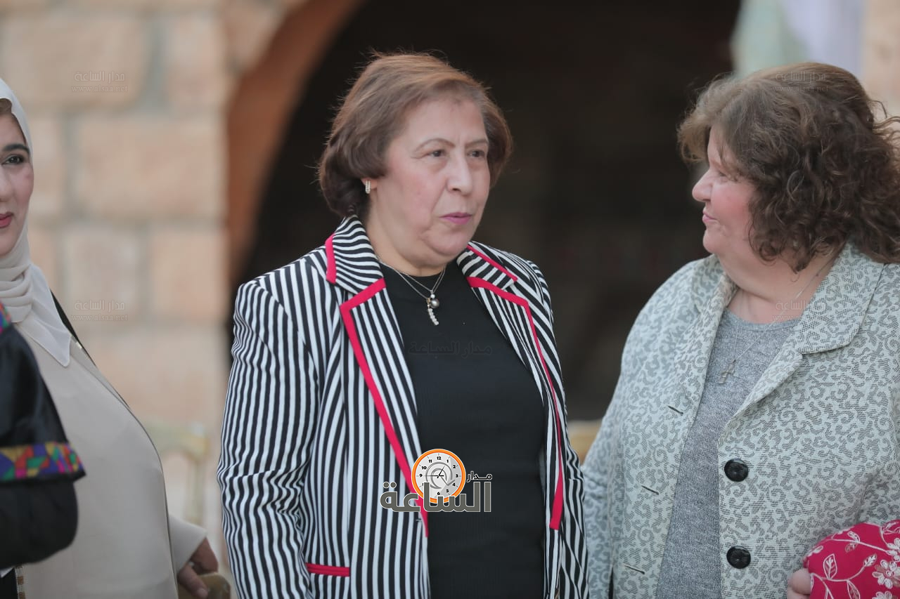 Madar Al-Saa Images 0.37439254598054617