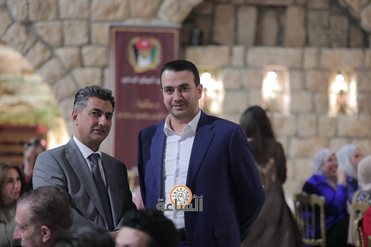 Madar Al-Saa Images 0.8568265729747566