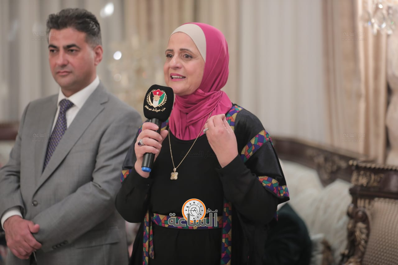 Madar Al-Saa Images 0.3176911251300565