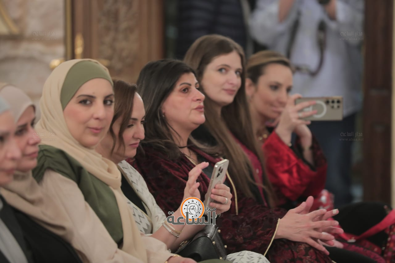 Madar Al-Saa Images 0.14628133010208466