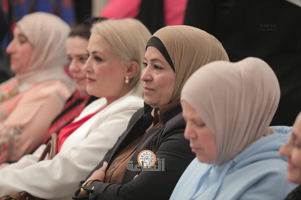 Madar Al-Saa Images 0.7738353041056729