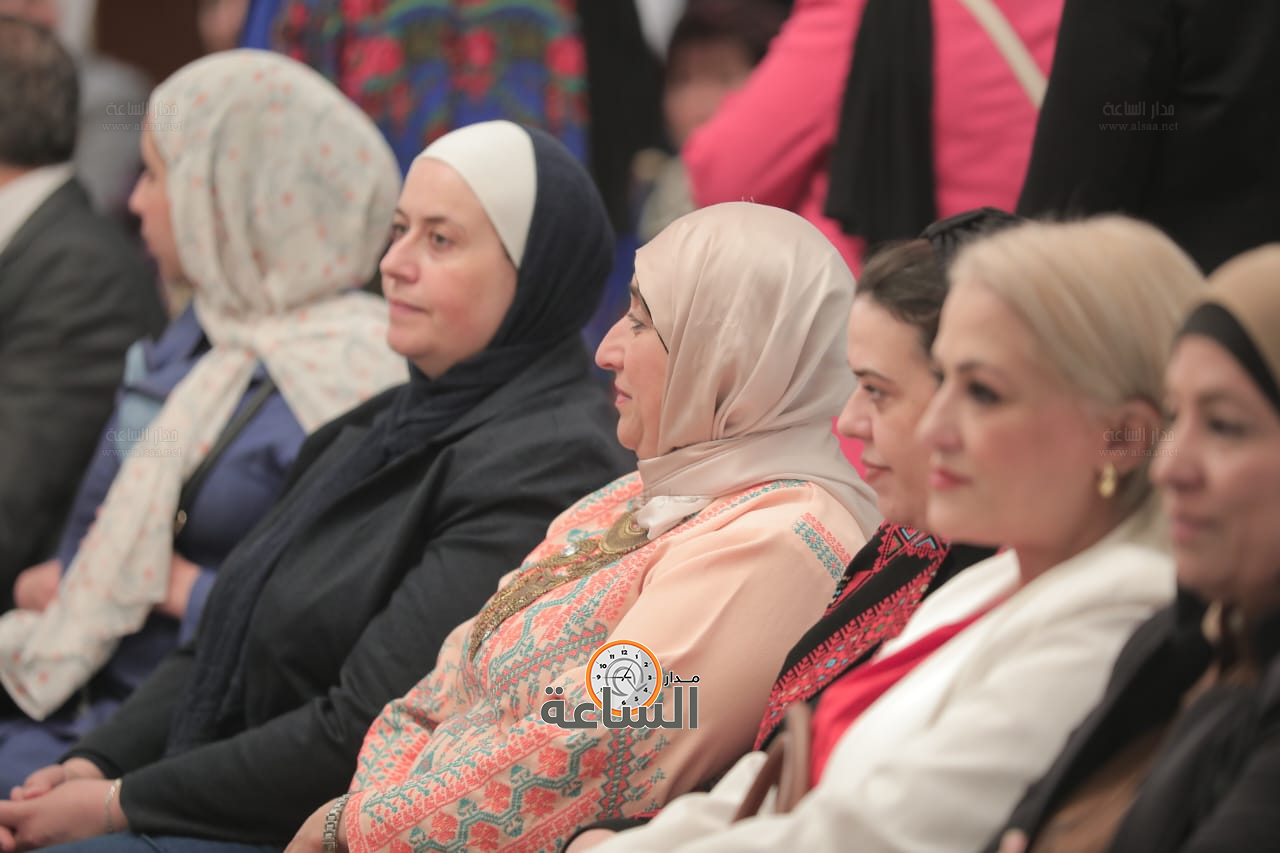 Madar Al-Saa Images 0.6509947600487869