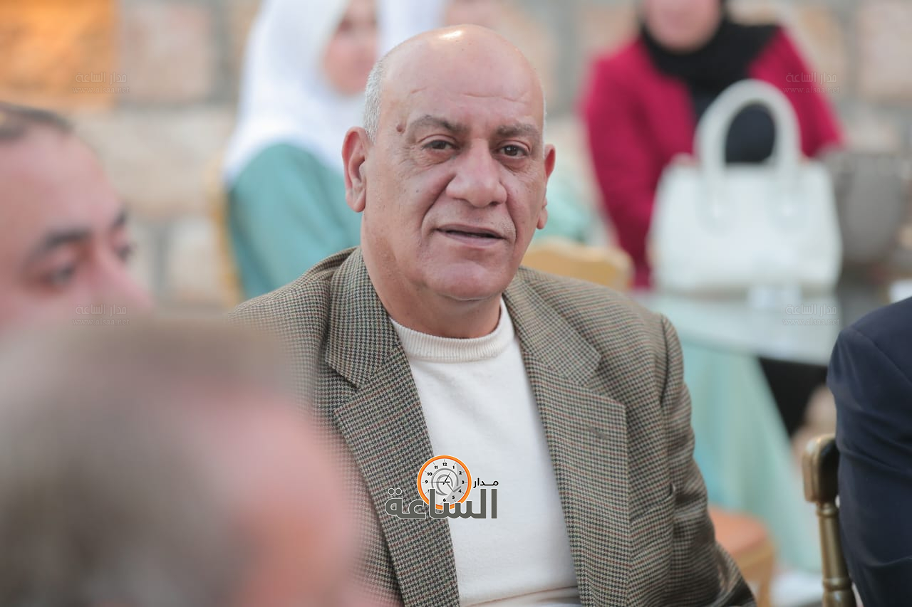 Madar Al-Saa Images 0.7819174183900615