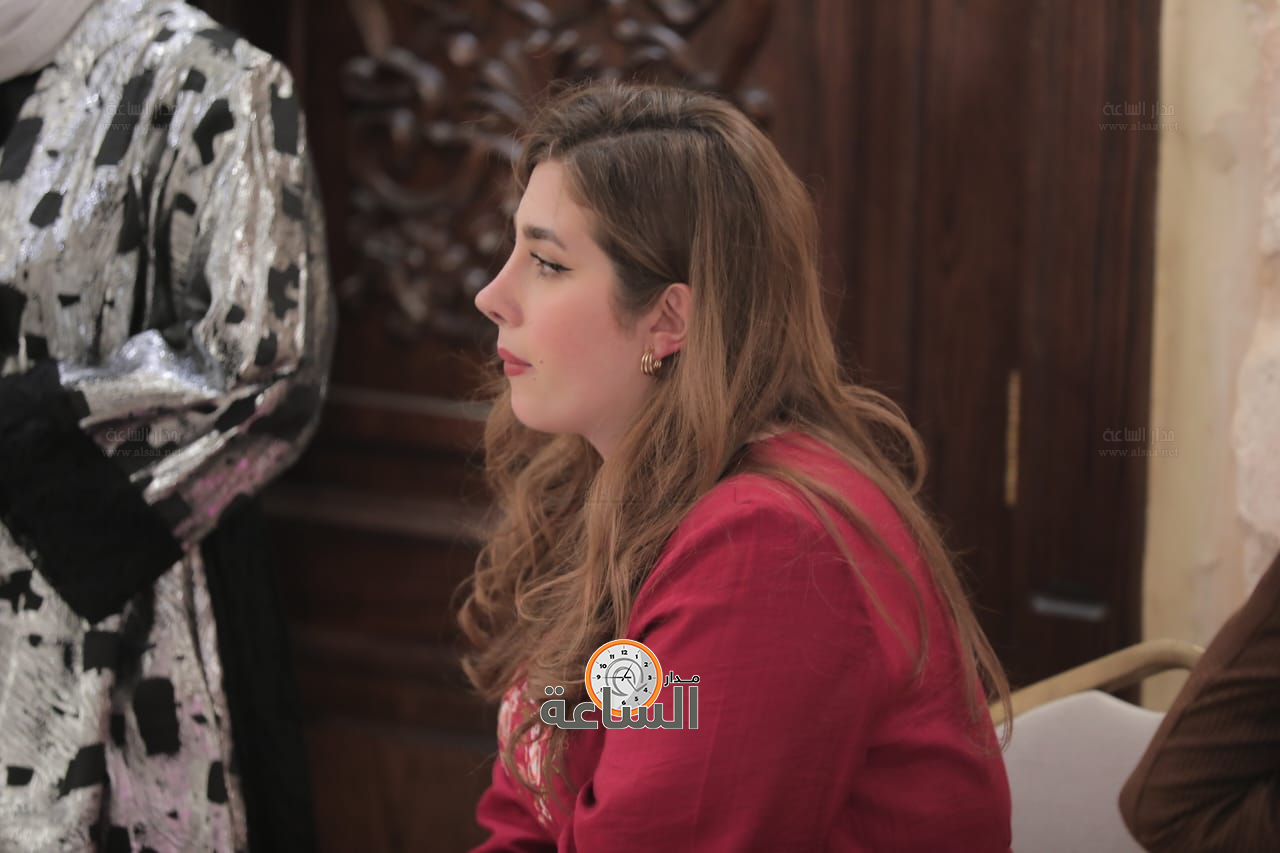 Madar Al-Saa Images 0.09246630358760388