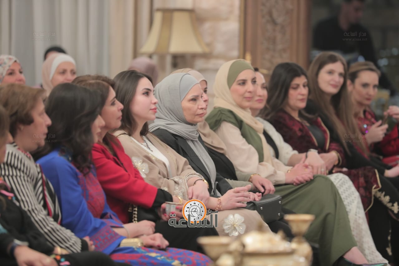 Madar Al-Saa Images 0.9572157070208933