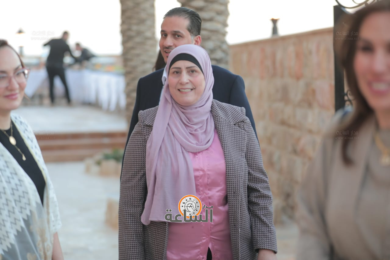 Madar Al-Saa Images 0.2146527067910322