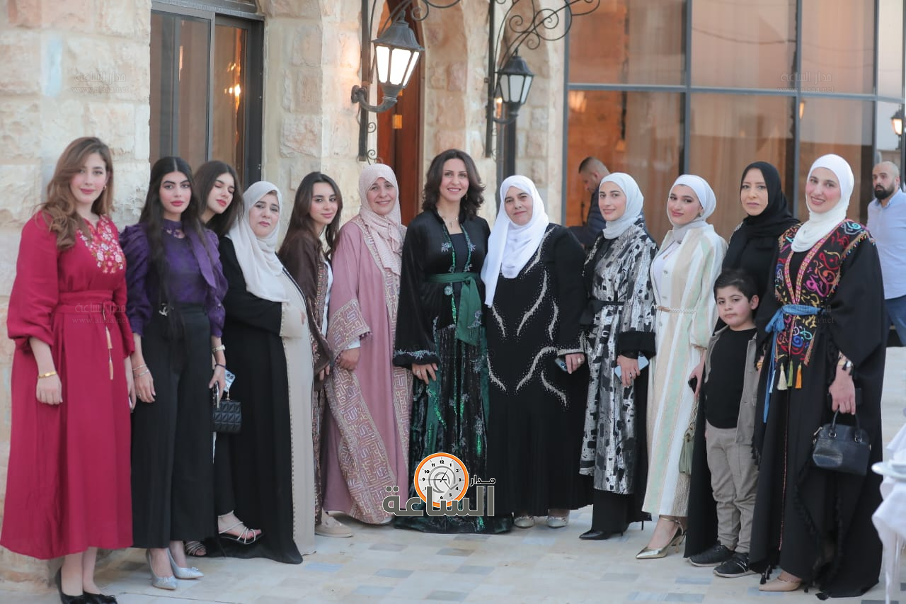 Madar Al-Saa Images 0.49448691807171063