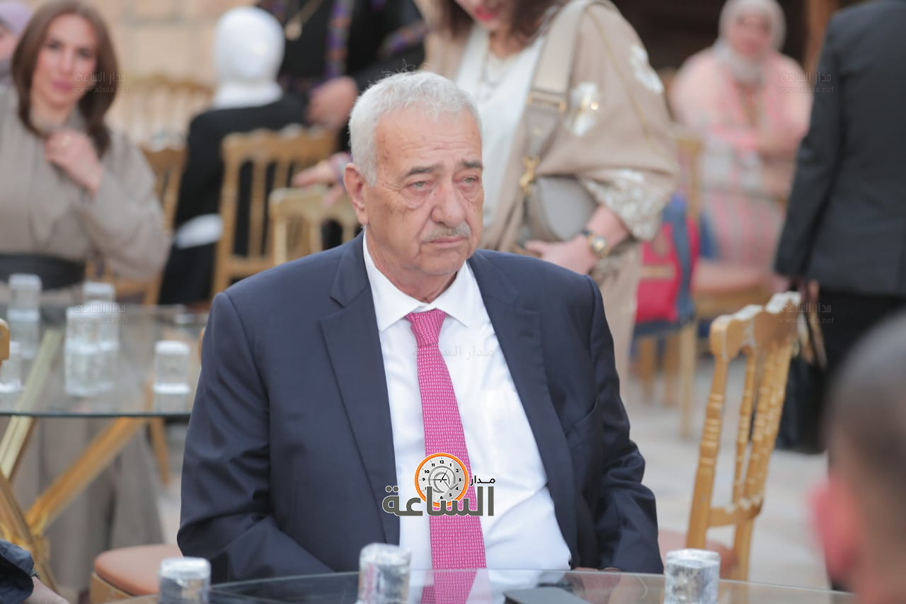 Madar Al-Saa Images 0.7637322587625484