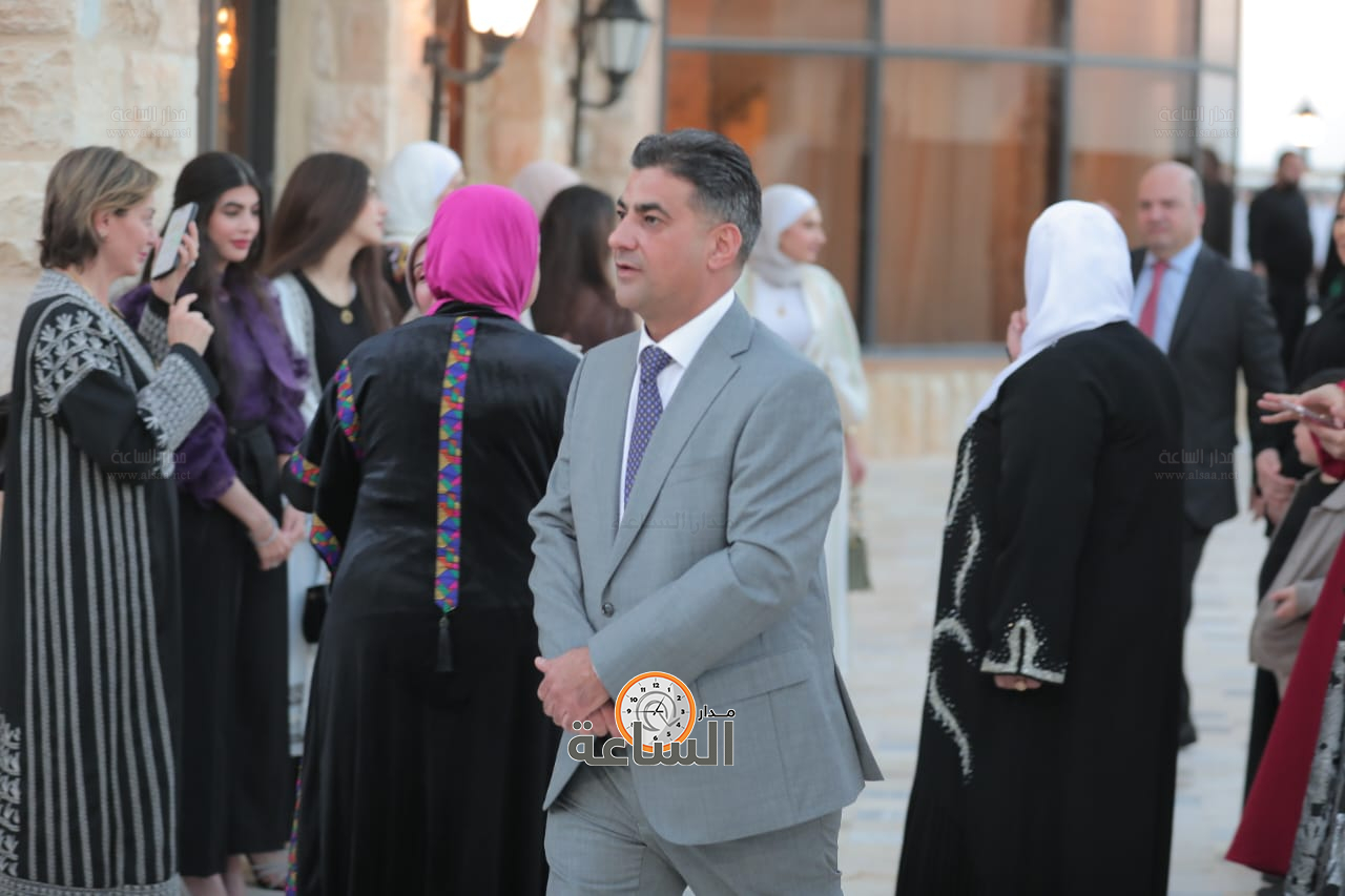 Madar Al-Saa Images 0.31372222128489424