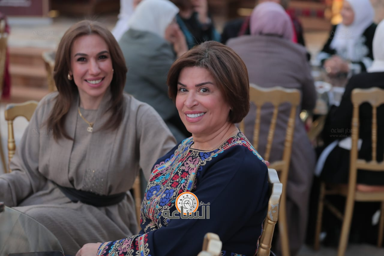 Madar Al-Saa Images 0.7148746632225818