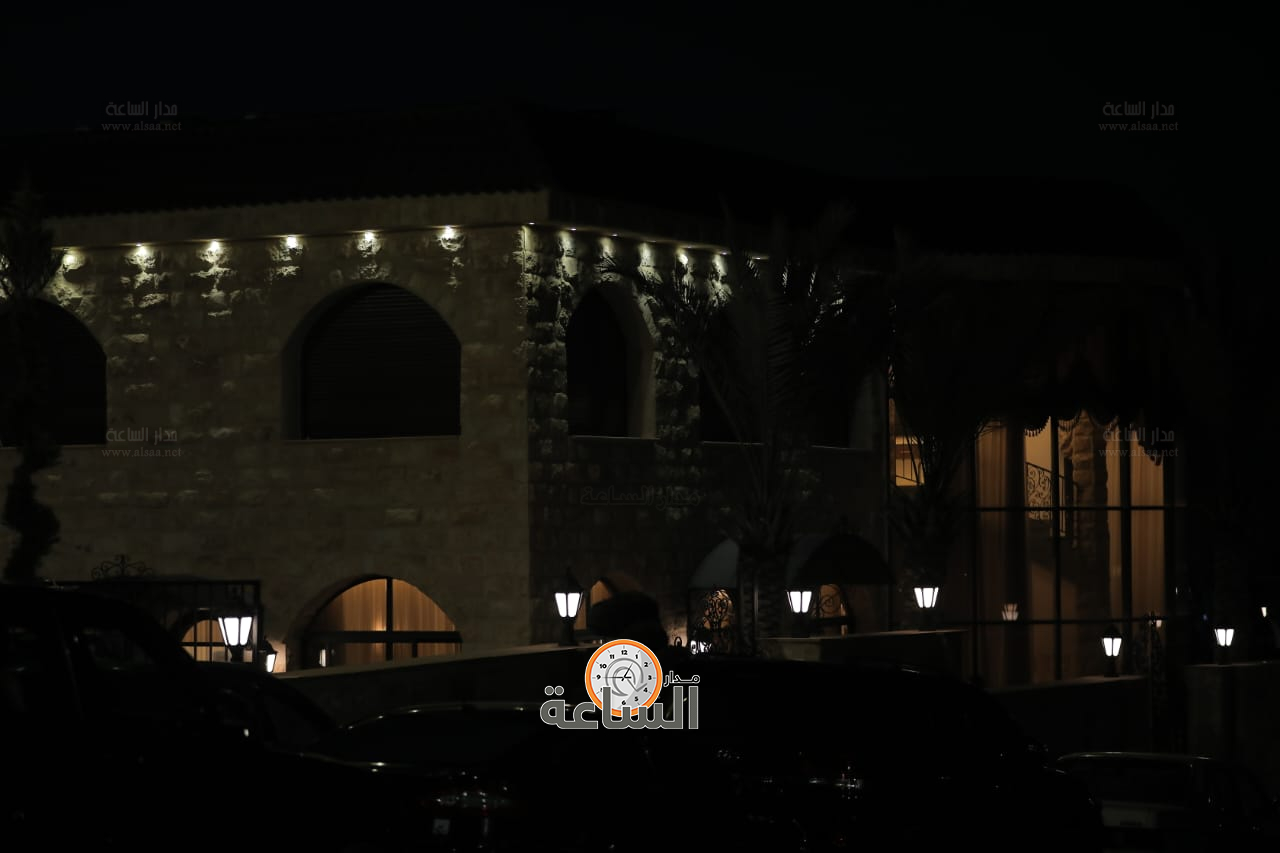 Madar Al-Saa Images 0.42050255433051276