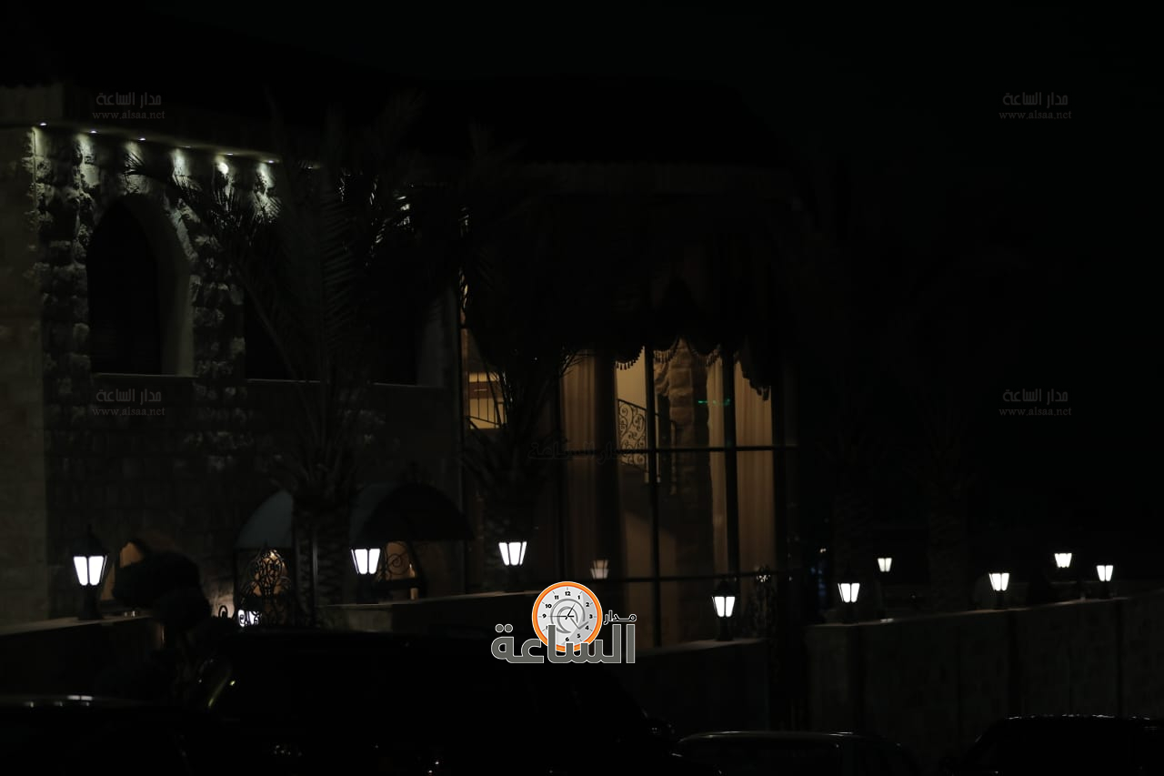 Madar Al-Saa Images 0.6124207218007187