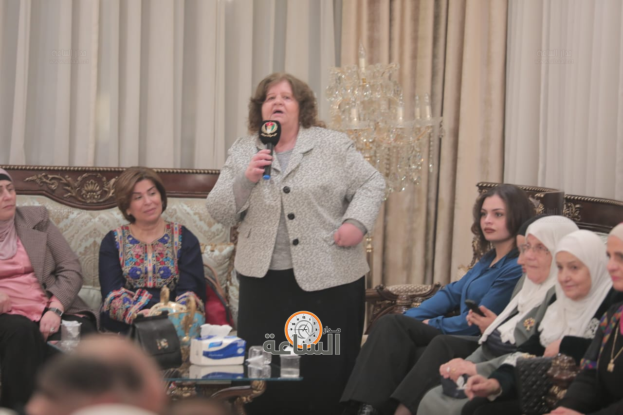 Madar Al-Saa Images 0.6794498806355829