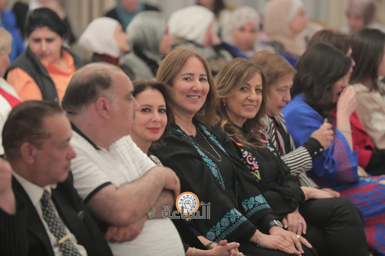 Madar Al-Saa Images 0.43394993388348735