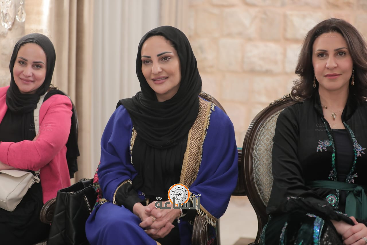 Madar Al-Saa Images 0.011350749615204103