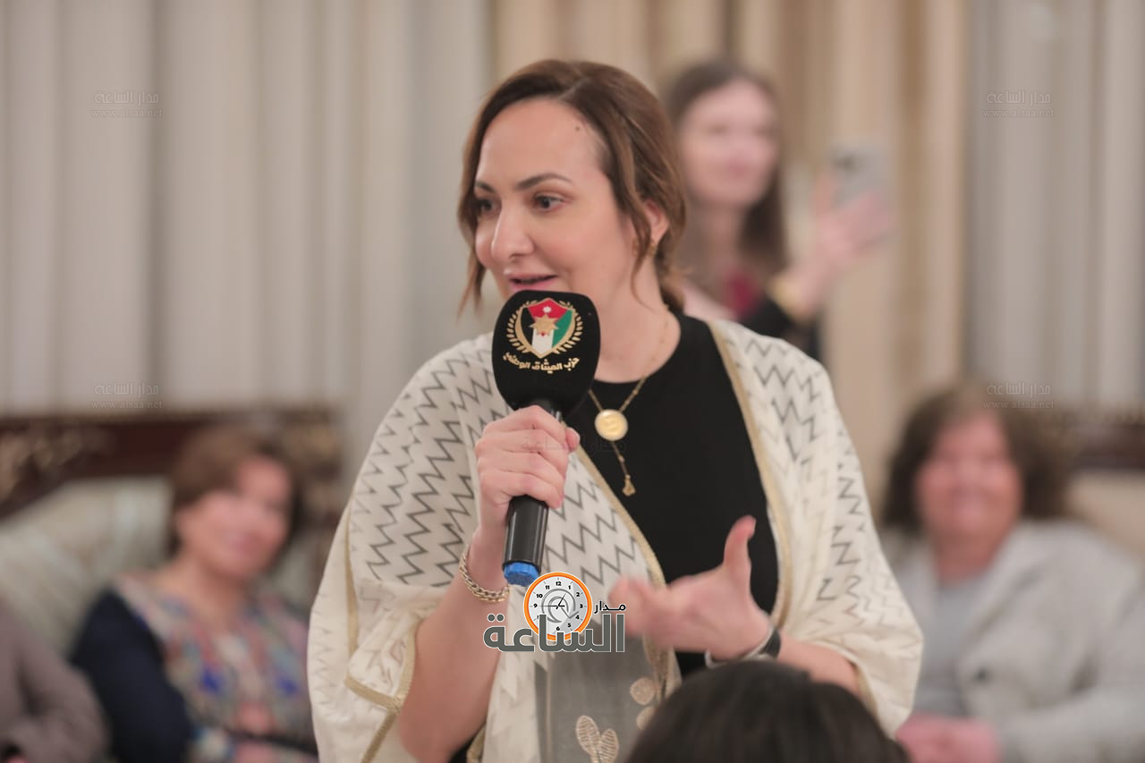 Madar Al-Saa Images 0.777260340834806