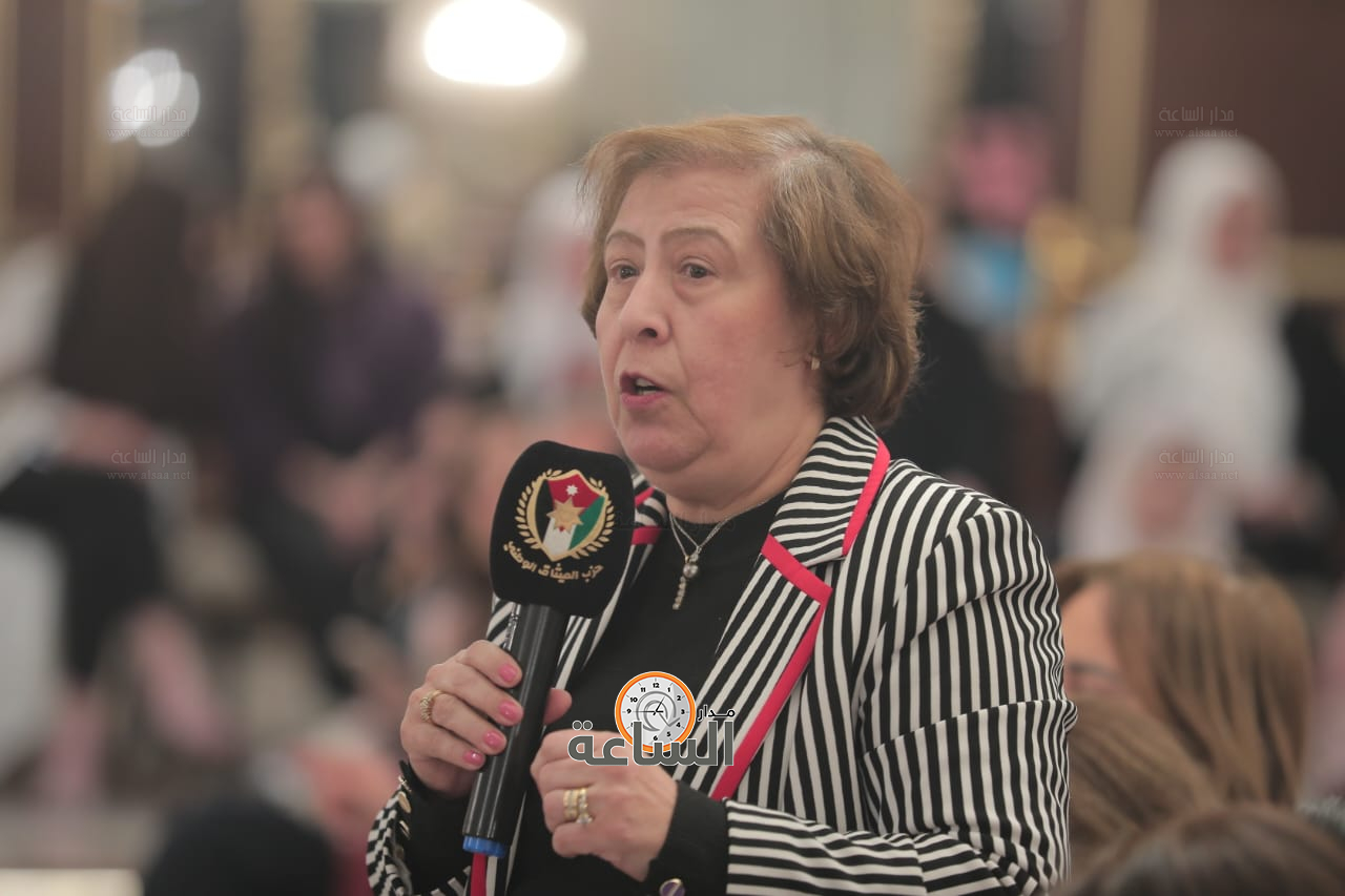 Madar Al-Saa Images 0.37558790537257214