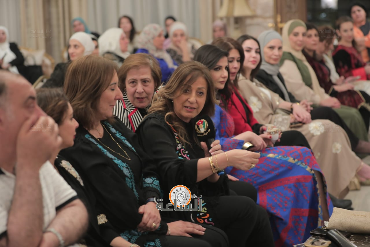 Madar Al-Saa Images 0.024800993280689188