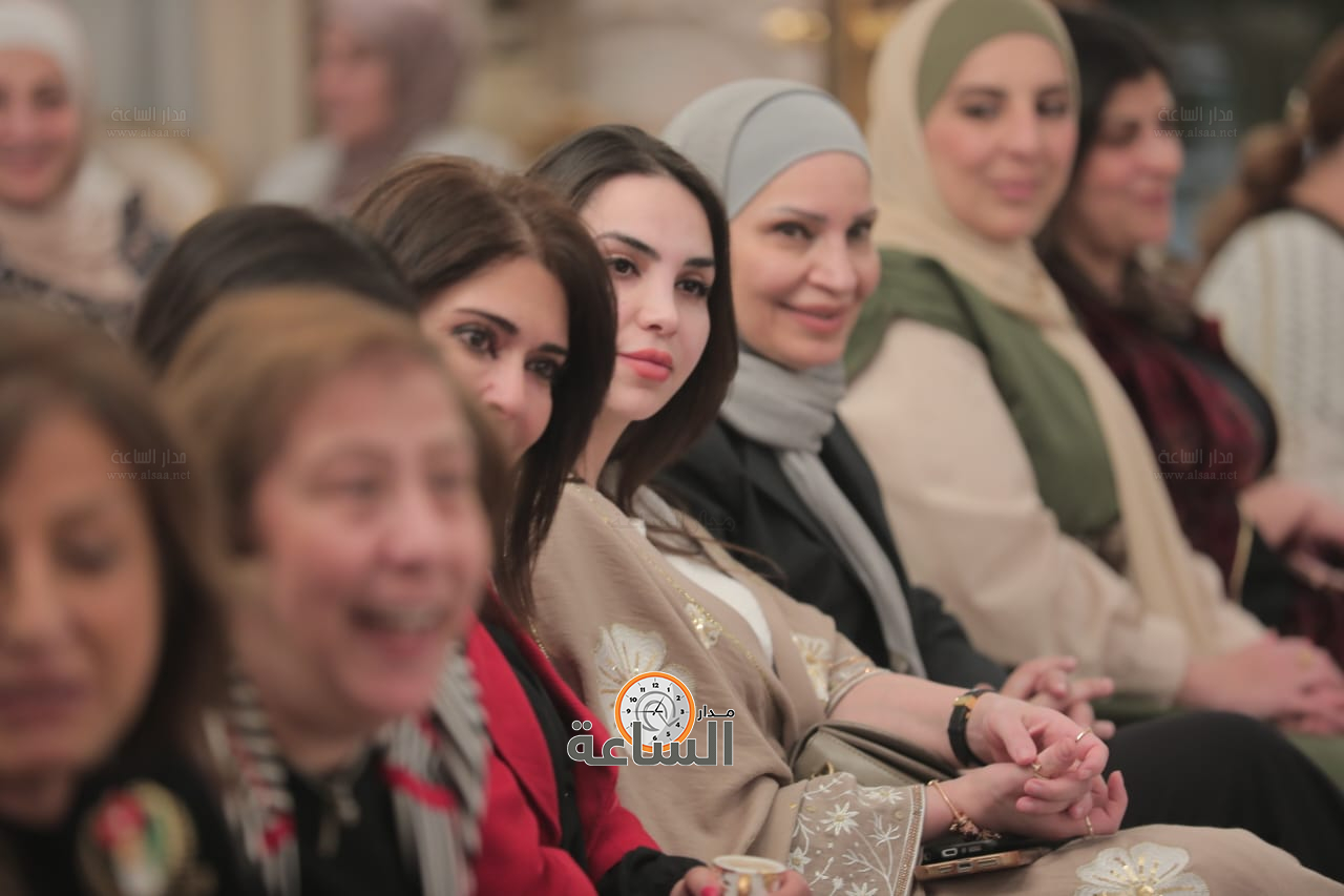 Madar Al-Saa Images 0.353569840142957