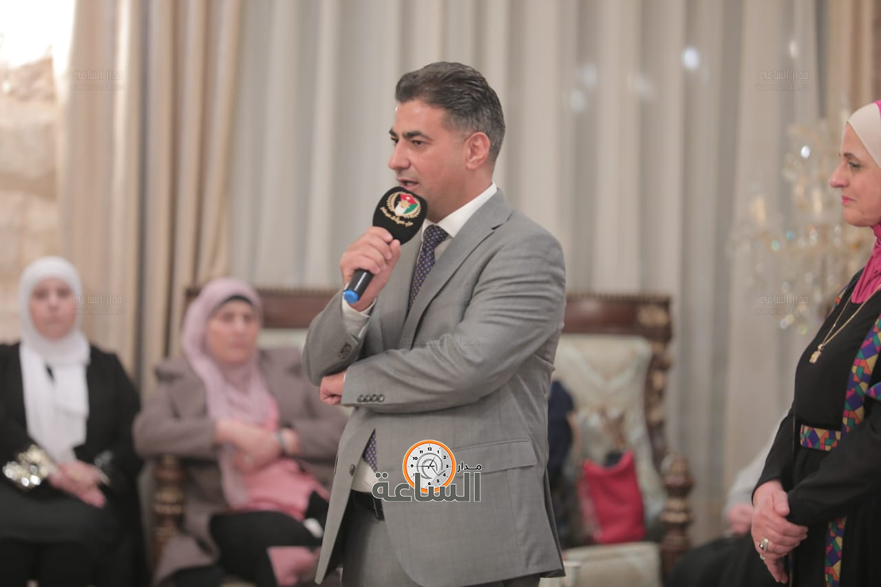 Madar Al-Saa Images 0.7209081938958455