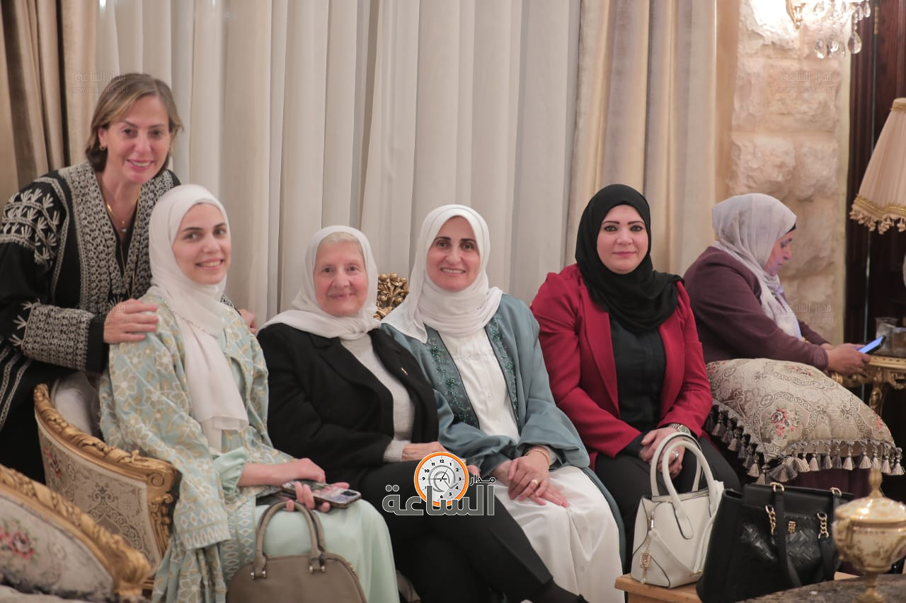 Madar Al-Saa Images 0.7845394811650364