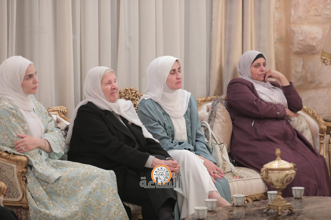 Madar Al-Saa Images 0.4869478895379522