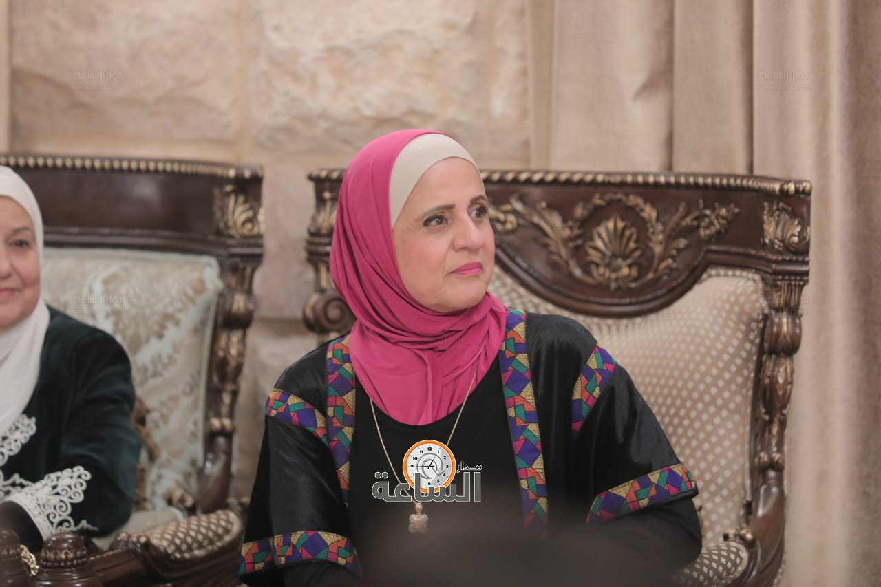 Madar Al-Saa Images 0.34370696975525084