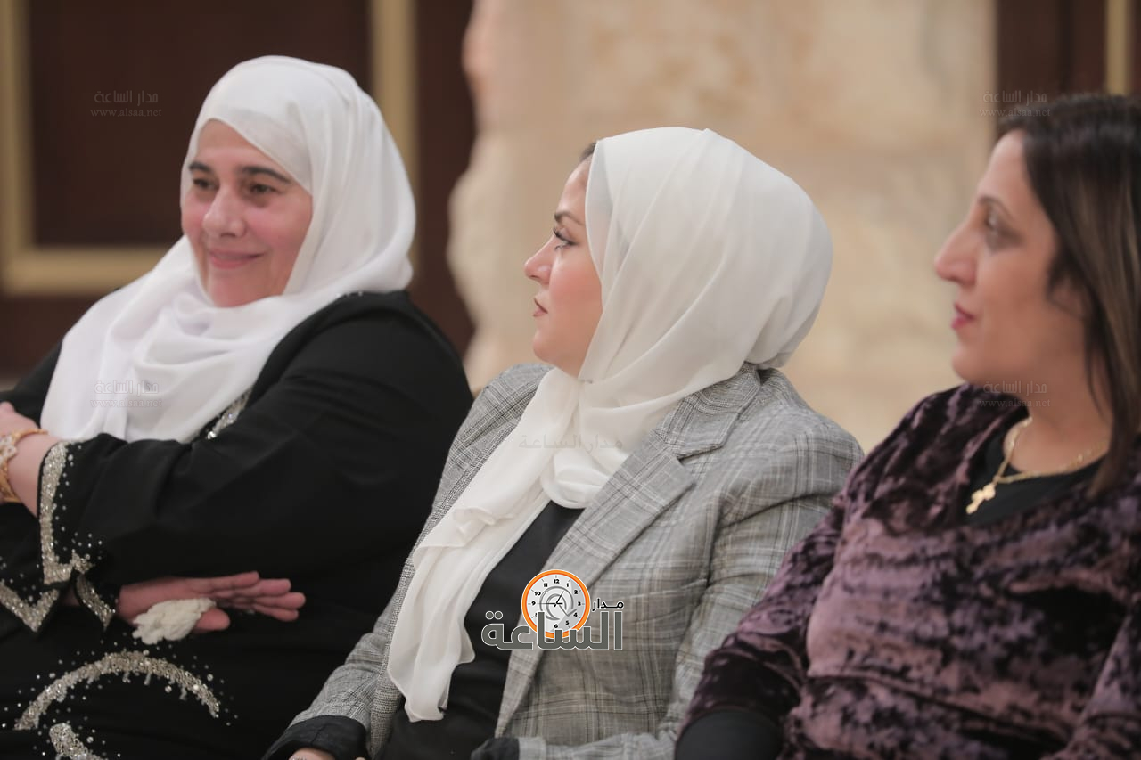 Madar Al-Saa Images 0.02177353734627374