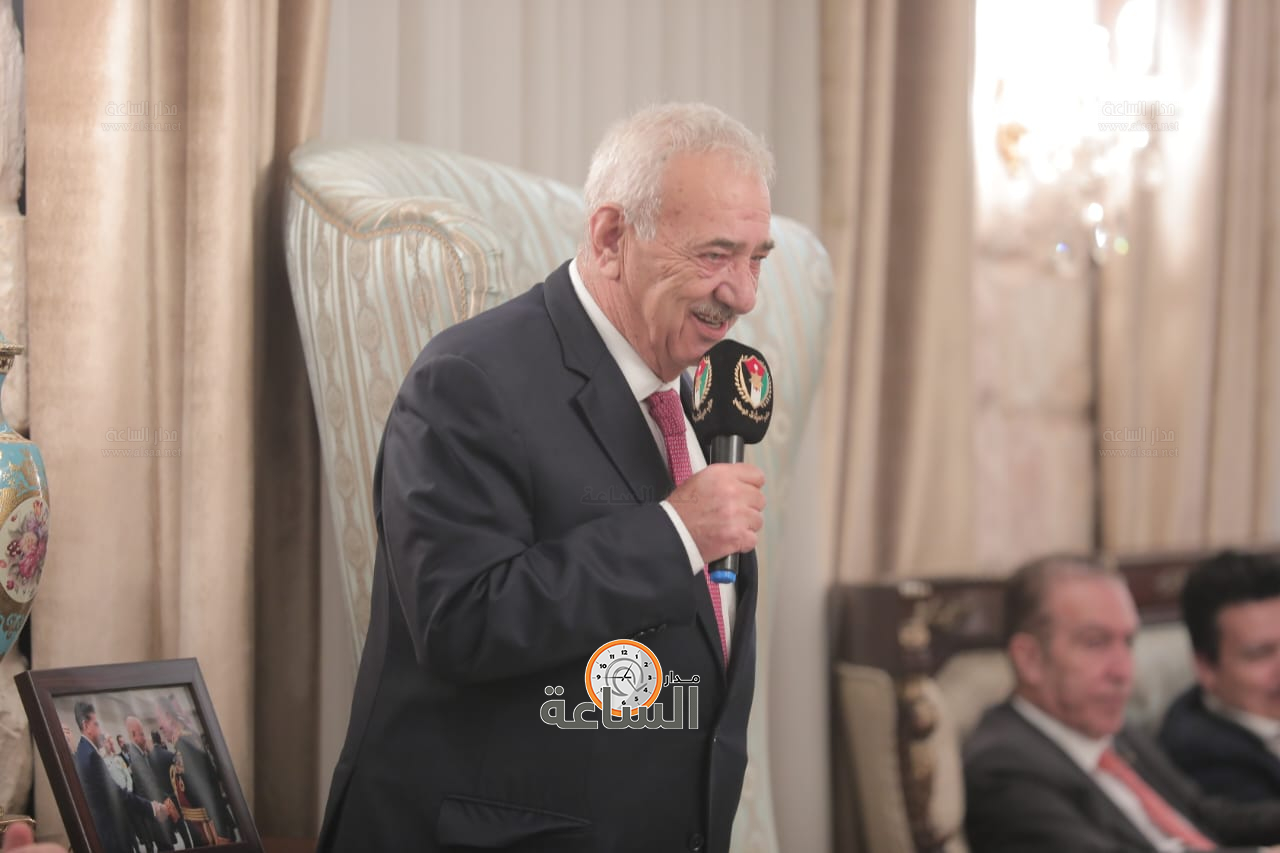 Madar Al-Saa Images 0.6961893981850928