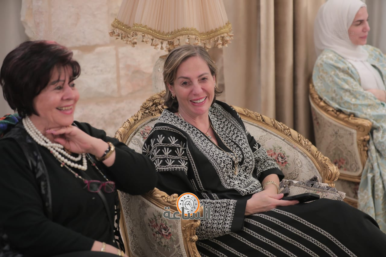 Madar Al-Saa Images 0.25813577027859713