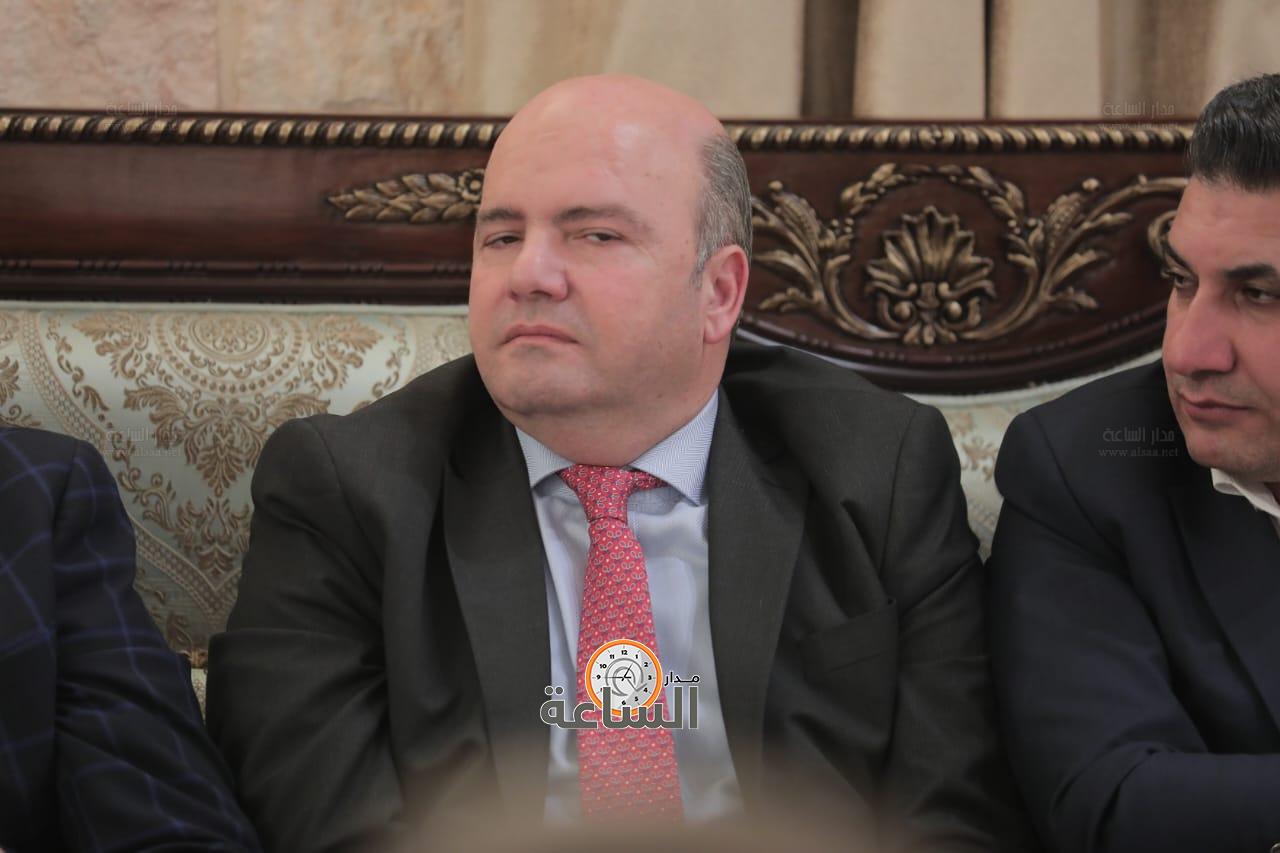 Madar Al-Saa Images 0.728240004388397